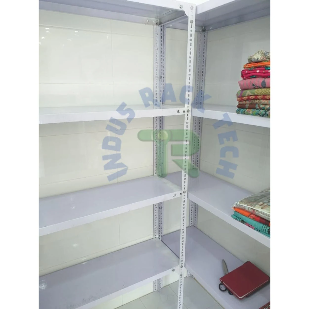 Clothes Rack thumbnail 6